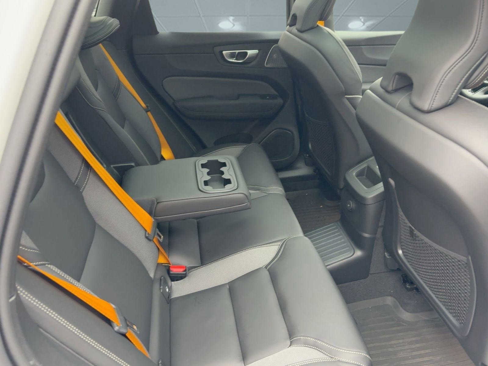 New 2026 Volvo XC60 T8 Polestar w/ Protection Package image 29