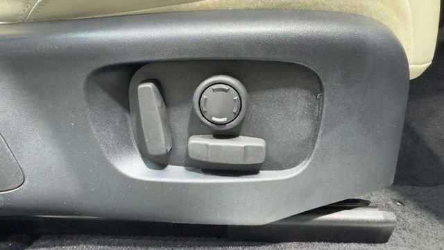 Used 2019 Land Rover Range Rover Sport HSE image 14