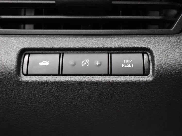 Used 2024 Nissan Altima 2.5 SV image 22