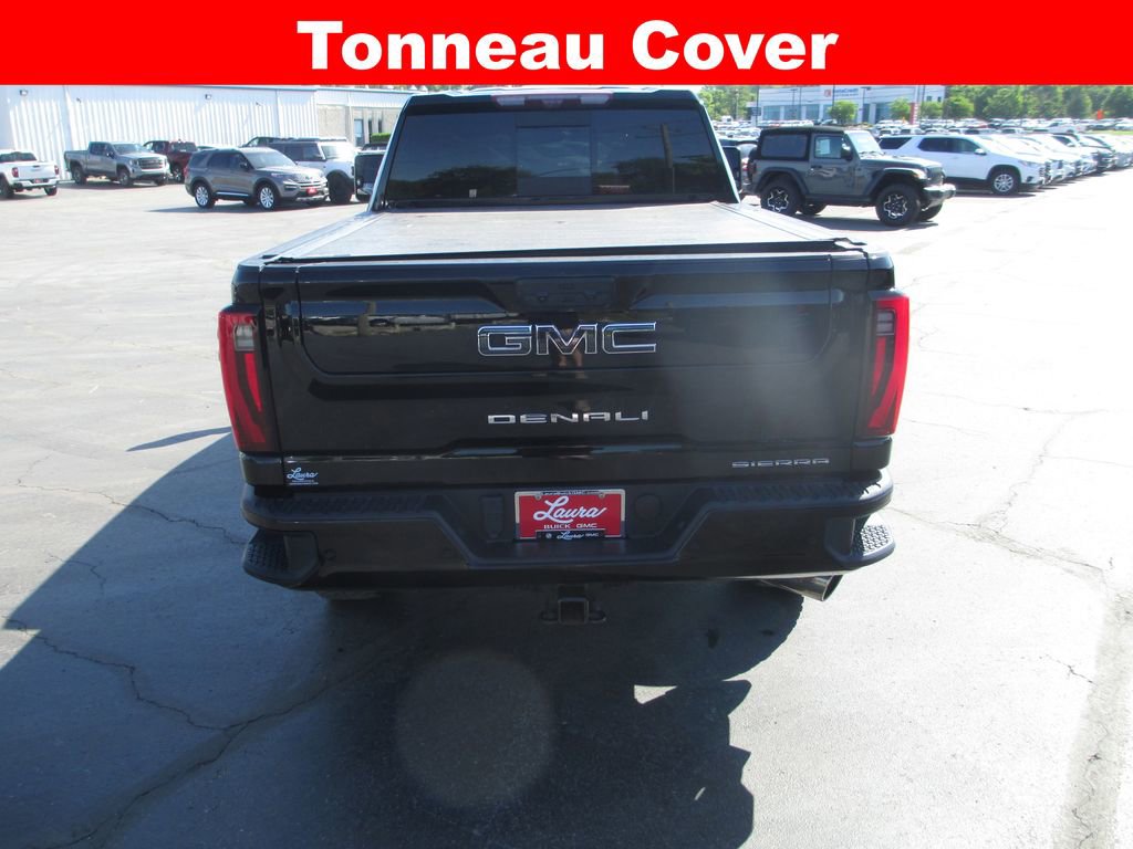 Used 2024 GMC Sierra 2500 Denali Ultimate AWD/4WD image 8