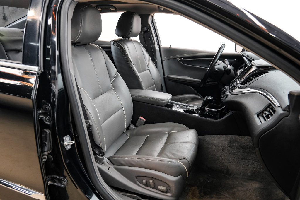 Used 2016 Chevrolet Impala LTZ FWD image 44
