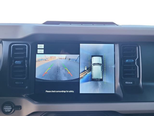 Used 2023 Ford Bronco Wildtrak image 18