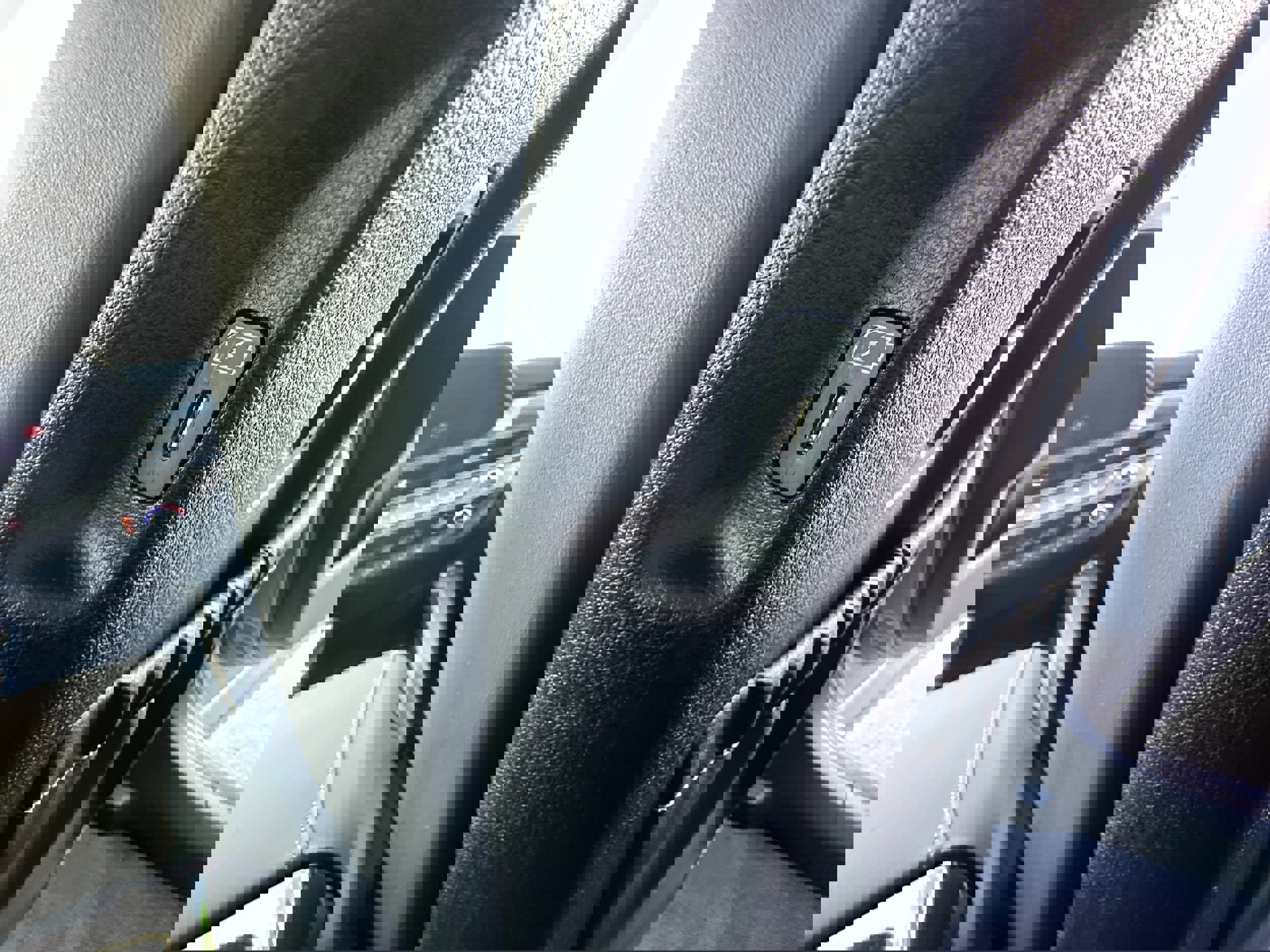 New 2025 Kia Telluride S image 21