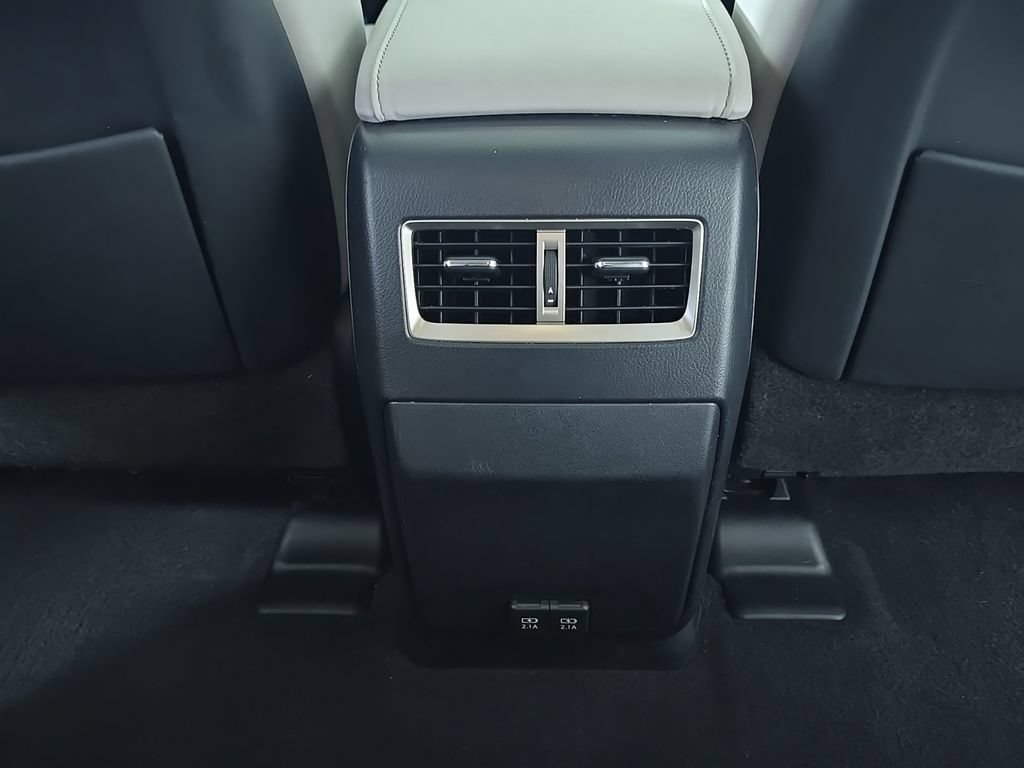 Used 2020 Lexus RX 350L Premium w/ Premium Package AWD/4WD image 33