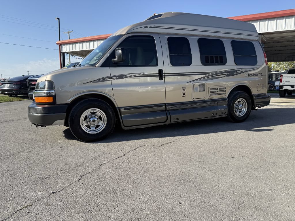Used 2011 Chevrolet Express 2500 w/ Power Package RWD image 5