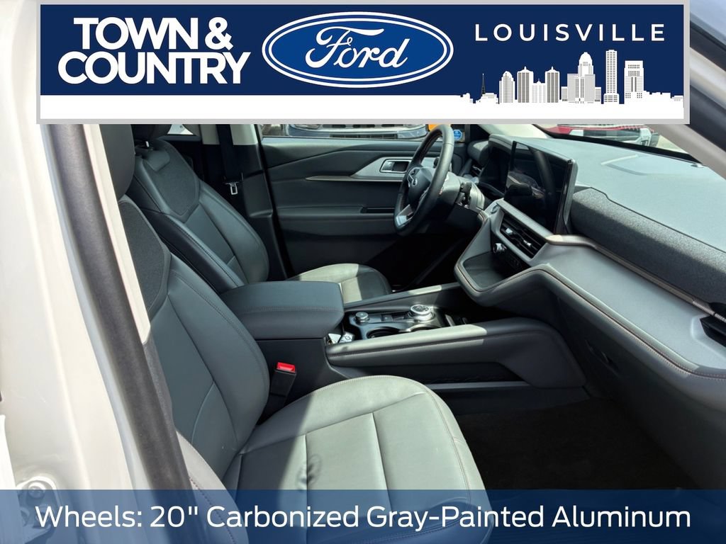 Used 2025 Ford Explorer Active w/ Active Comfort Package AWD/4WD image 24