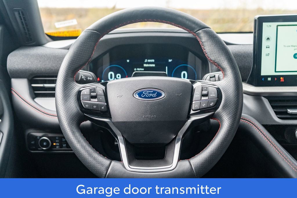Used 2025 Ford Explorer ST-Line w/ ST-Line Street Pack image 16