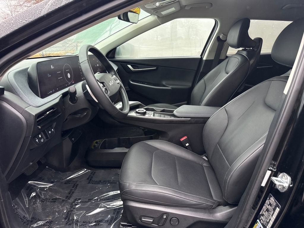 Used 2024 Kia EV6 Wind image 13