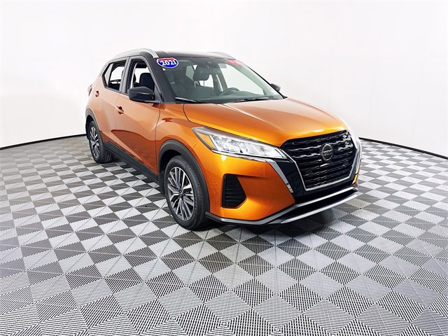 Certified 2021 Nissan Kicks SV