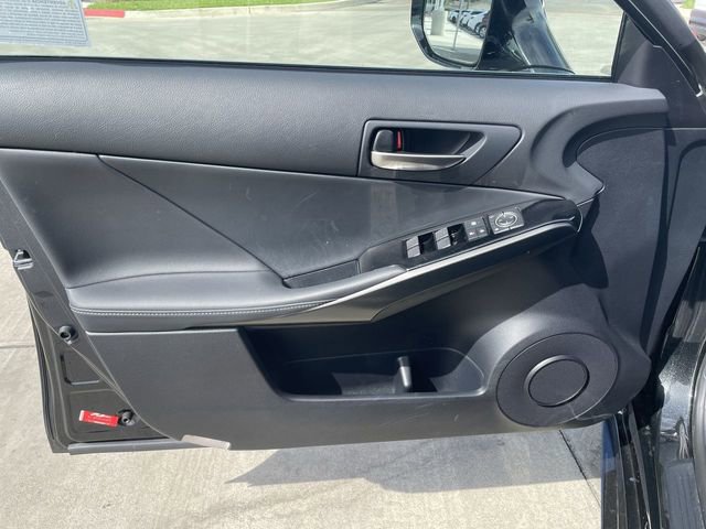 Used 2025 Lexus IS 300 F Sport RWD image 21