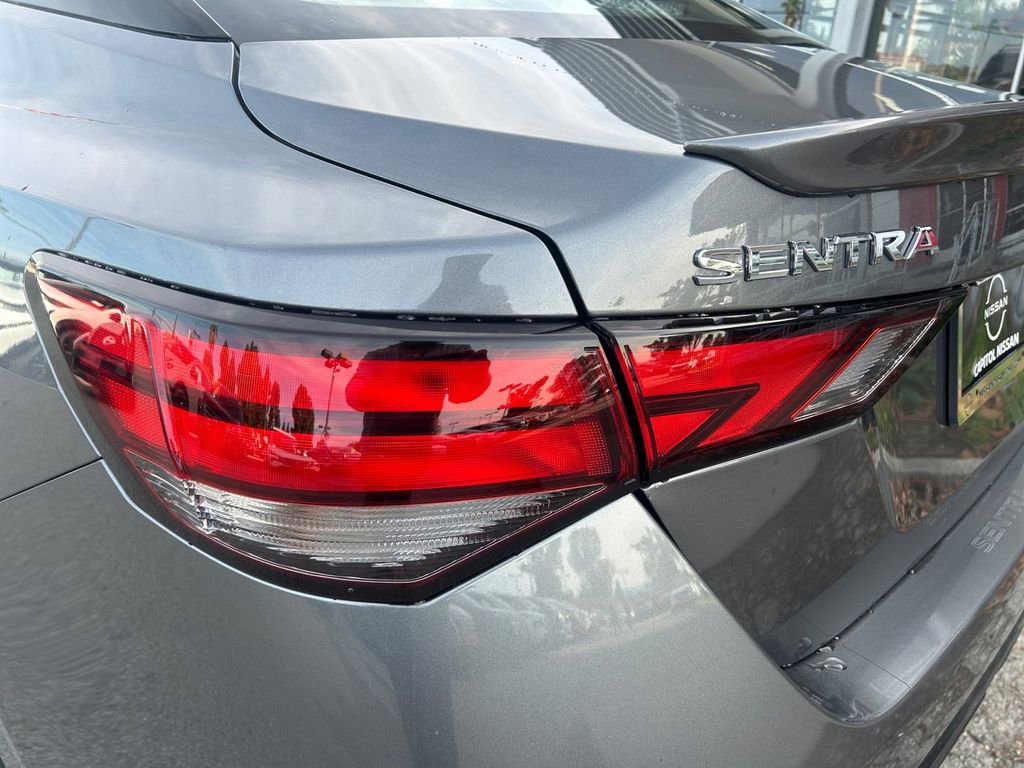 Certified 2025 Nissan Sentra SR w/ SR Premium Package image 36