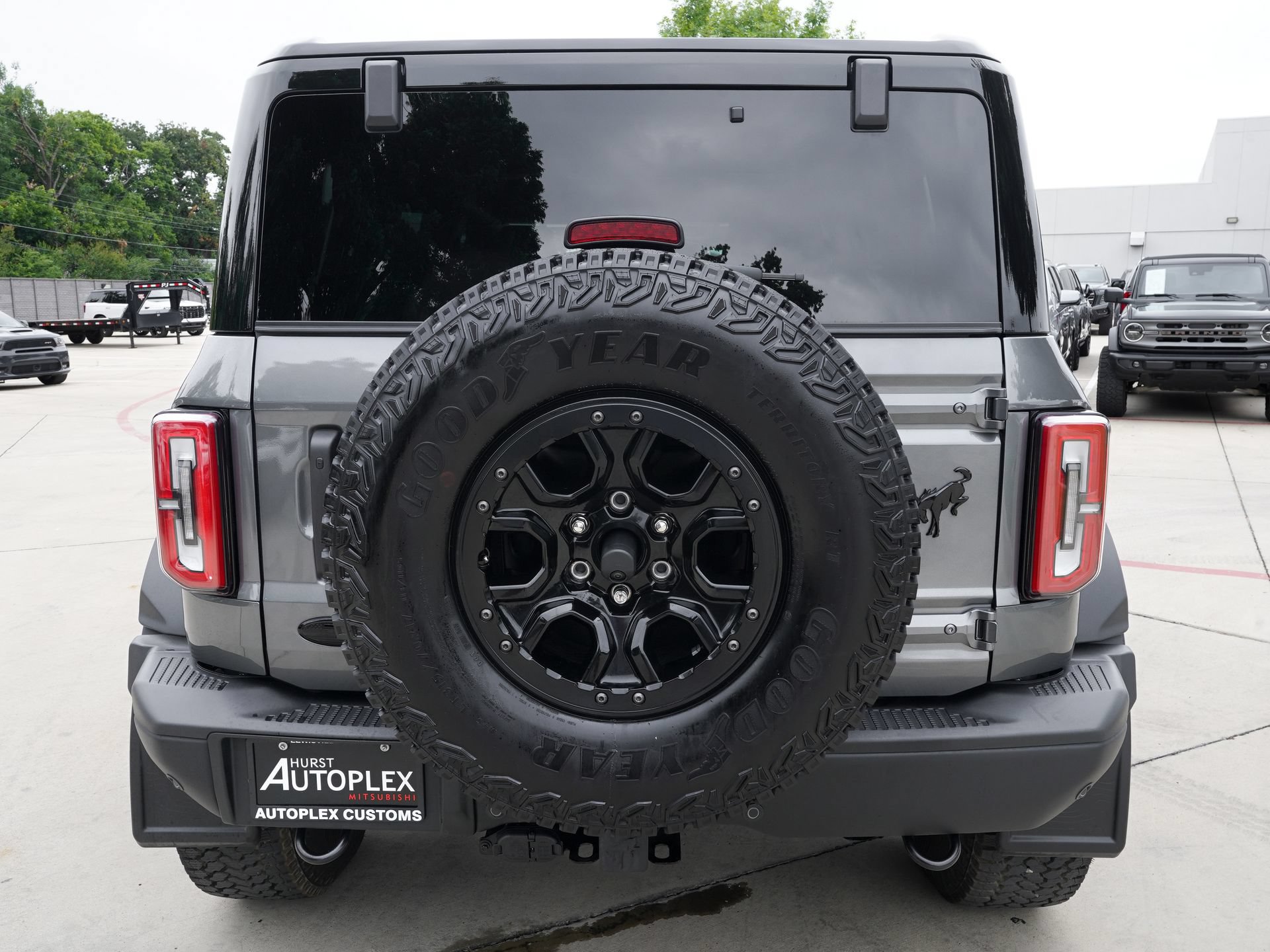 Used 2026 Ford Bronco Badlands AWD/4WD image 6