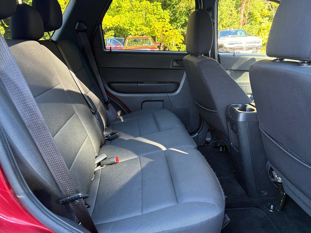 Used 2012 Ford Escape XLT w/ Class II Trailer Tow Pkg AWD/4WD image 22