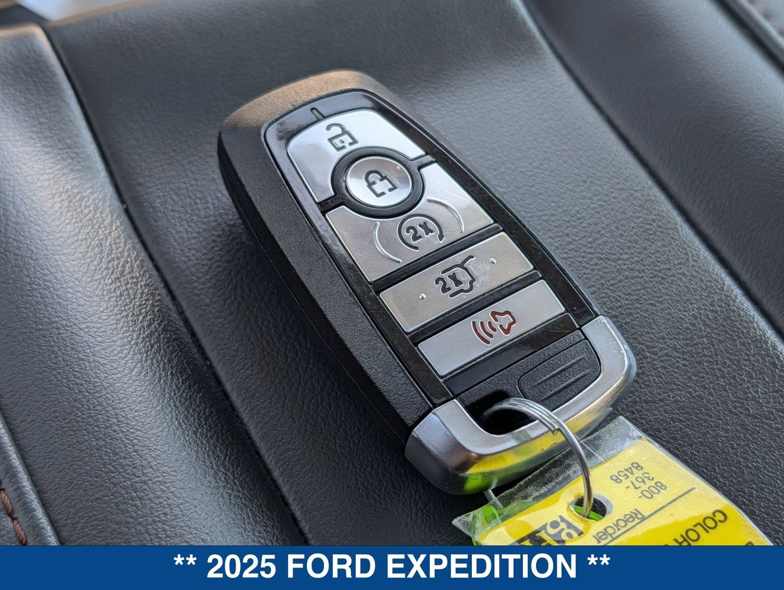 Certified 2025 Ford Expedition Active image 39