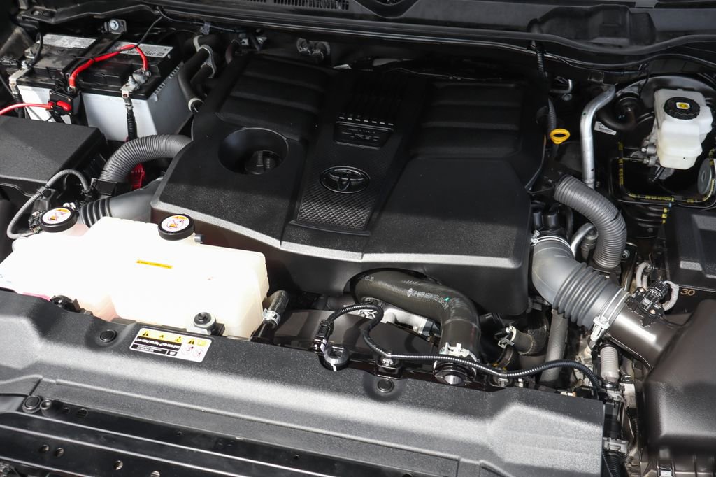 Used 2023 Toyota Tundra SR5 w/ TRD Off-Road Package image 14