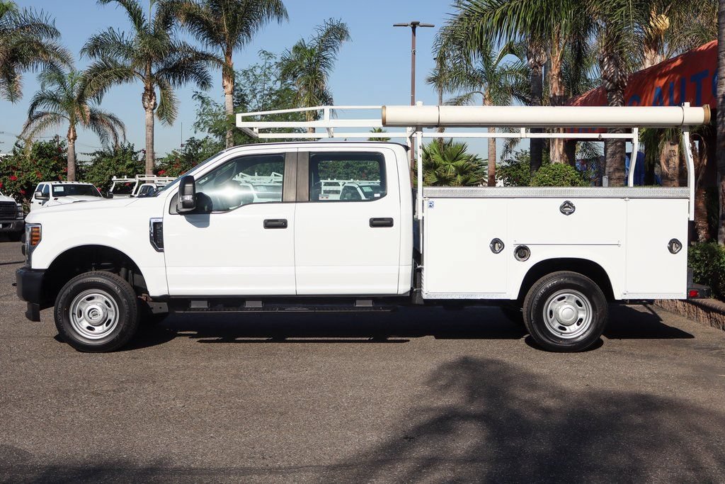 Used 2018 Ford F250 XL w/ Power Equipment Group AWD/4WD image 5