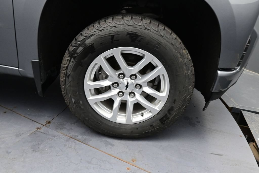 Used 2021 Chevrolet Silverado 1500 RST AWD/4WD image 18
