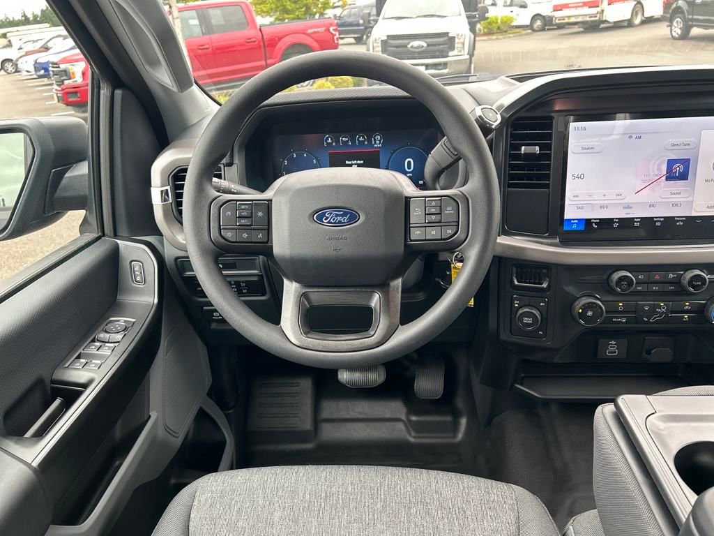 New 2025 Ford F150 XL w/ Equipment Group 103A High image 18