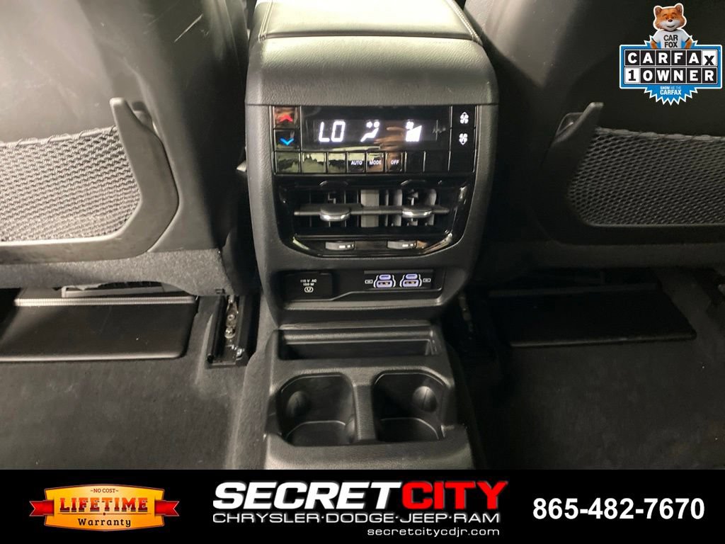 Used 2023 Jeep Grand Cherokee L Laredo AWD/4WD image 26