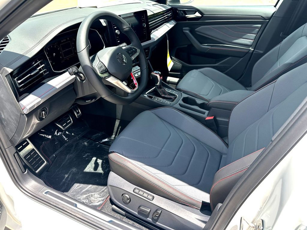 New 2026 Volkswagen Jetta GLI Autobahn FWD image 11