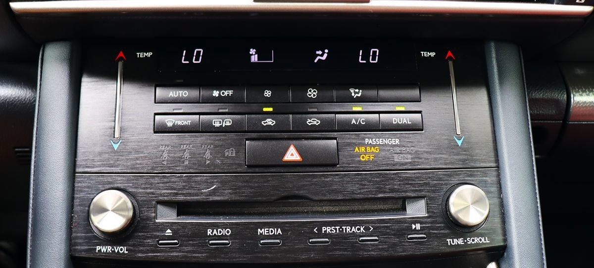 Used 2018 Lexus IS 300 F Sport w/ F Sport Package RWD image 42