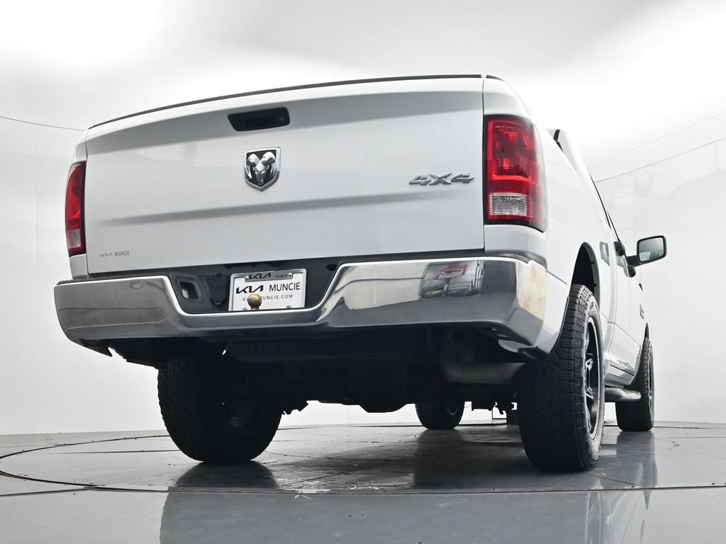Used 2018 RAM 1500 ST w/ SXT Appearance Group AWD/4WD image 37