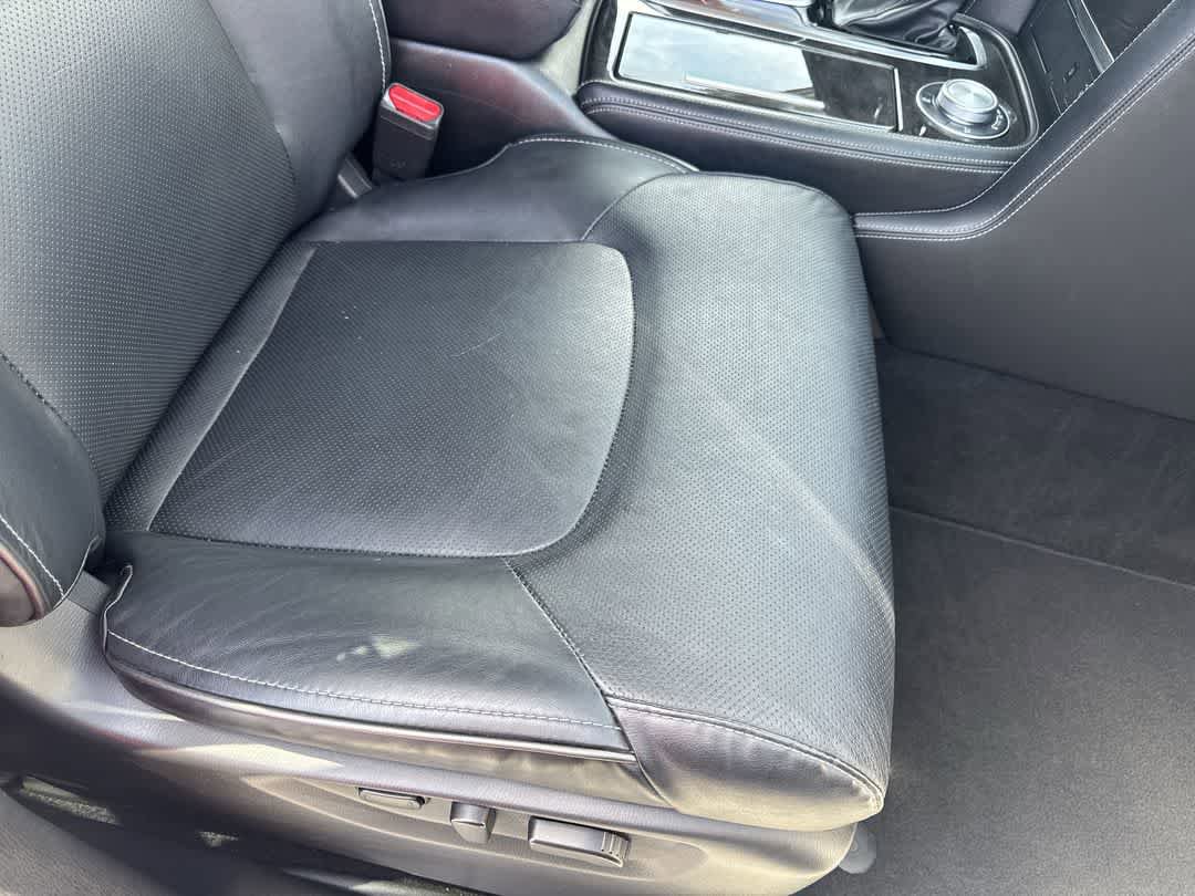 Used 2024 INFINITI QX80 Luxe image 25