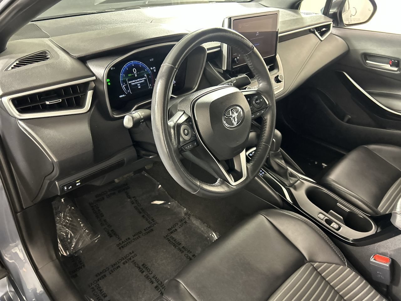 Used 2024 Toyota Corolla XSE FWD image 13
