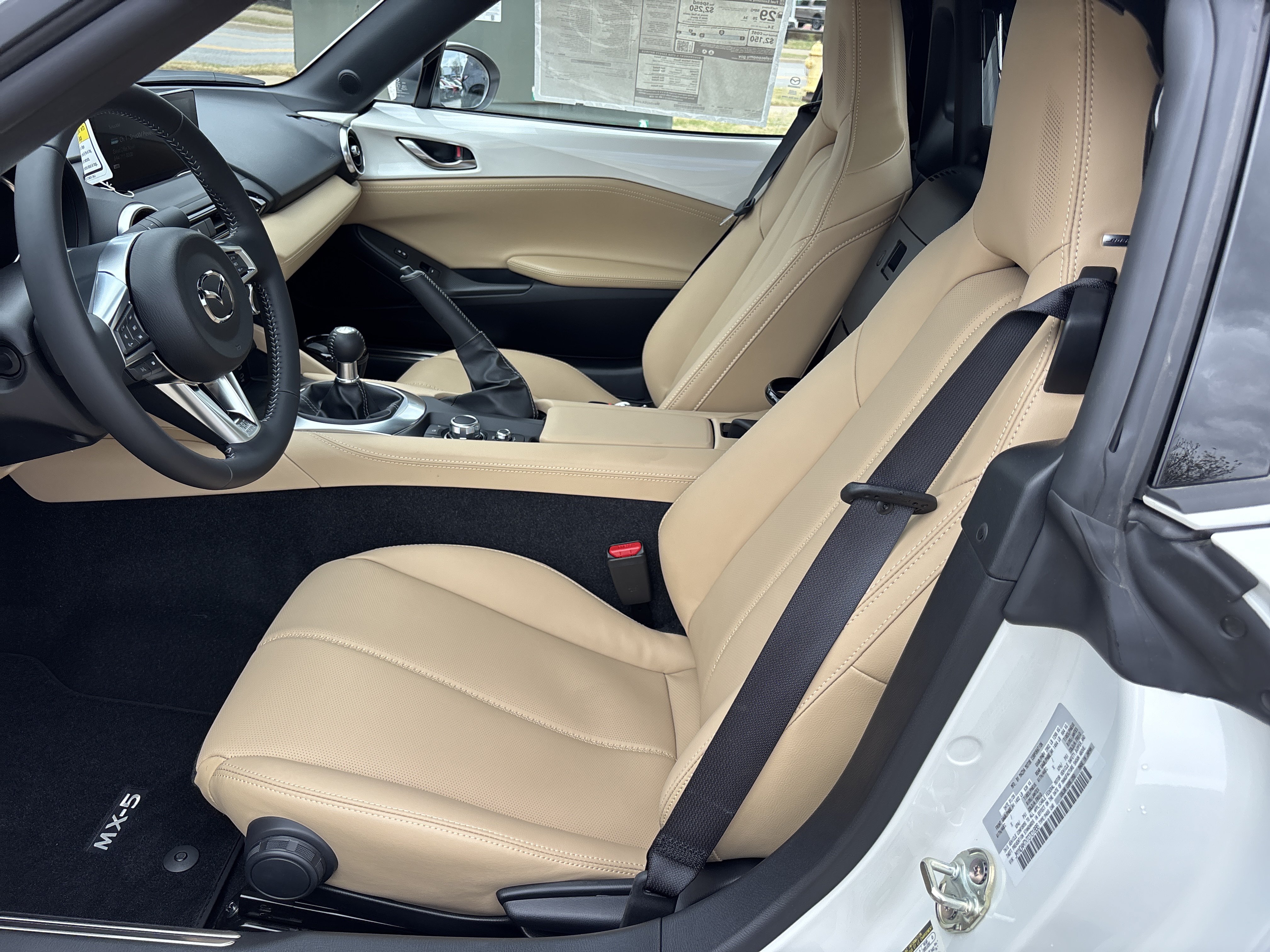 New 2026 MAZDA MX-5 Miata RF Grand Touring RWD image 13