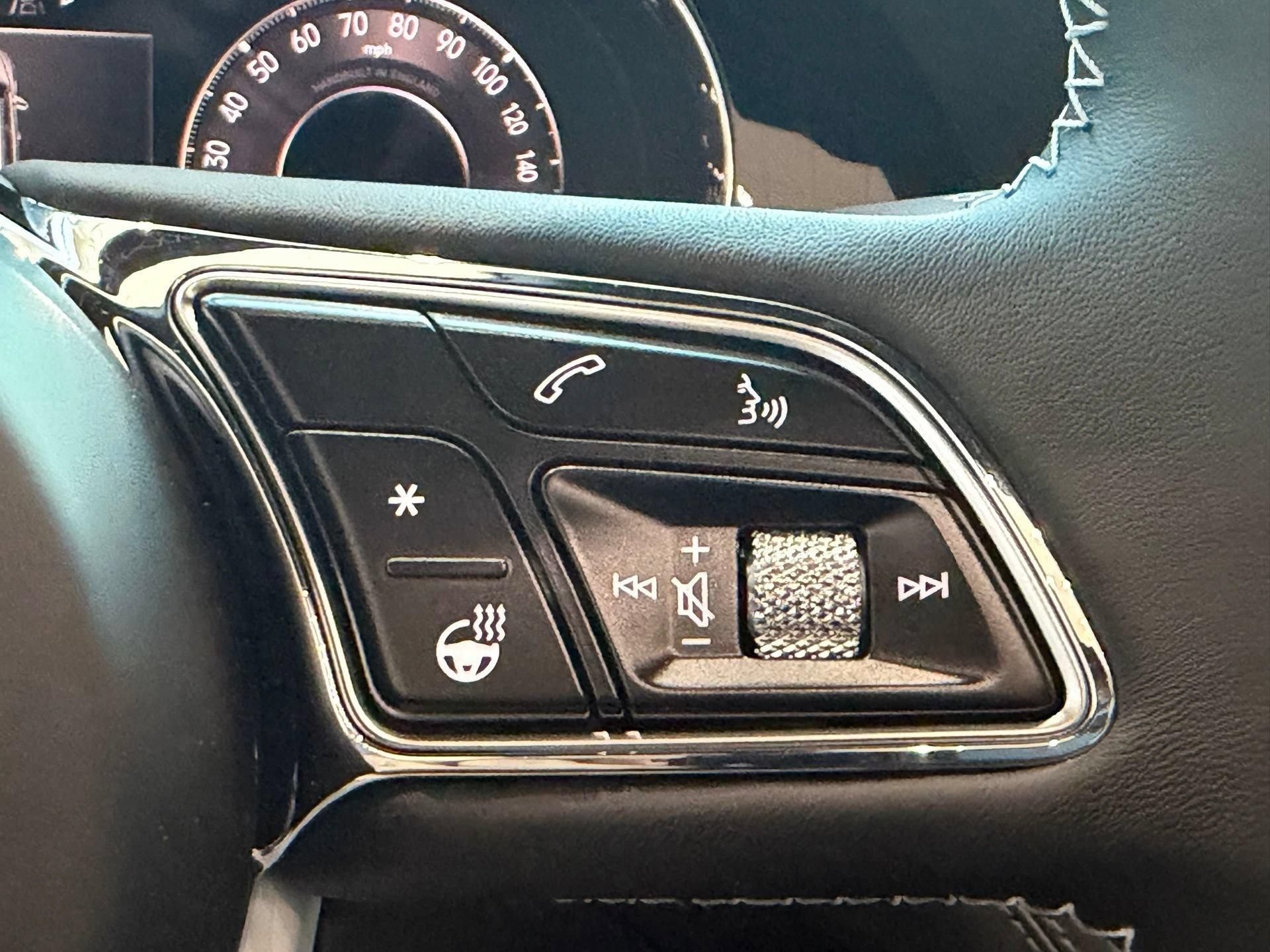 New 2026 Bentley Bentayga Speed AWD/4WD image 34