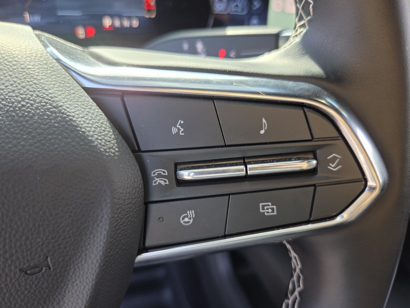 Used 2026 Chevrolet Equinox EV LT w/ Comfort Package FWD image 21