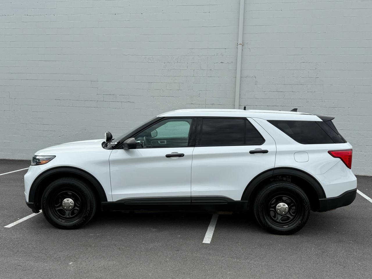 Used 2021 Ford Explorer 4WD Police Interceptor image 7
