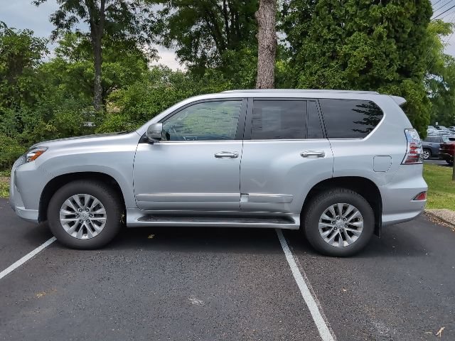 Used 2016 Lexus GX 460 w/ Premium Package AWD/4WD image 8