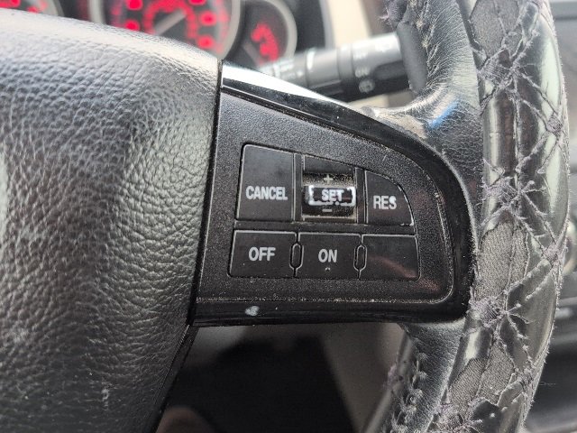 Used 2011 MAZDA CX-9 Grand Touring w/ Moonroof & Bose Audio Pkg image 17