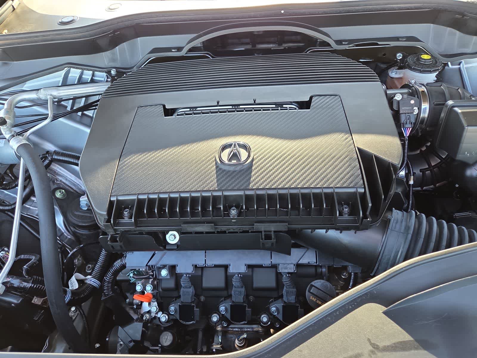 Used 2025 Acura MDX SH-AWD w/ Technology Package image 17