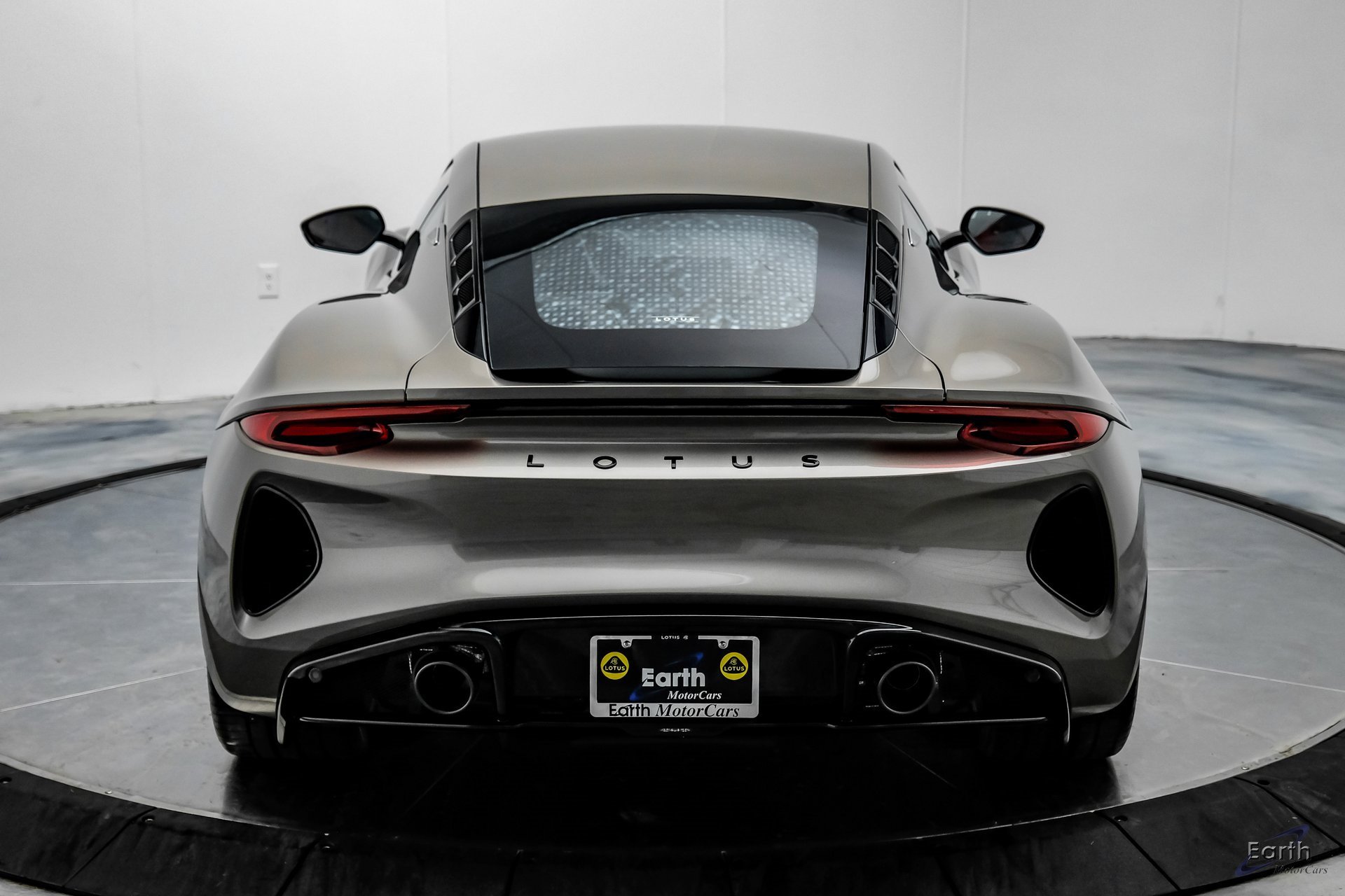 New 2026 Lotus Emira SE image 13