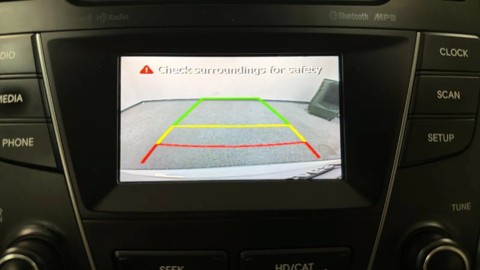 Used 2015 Hyundai Santa Fe GLS FWD image 13