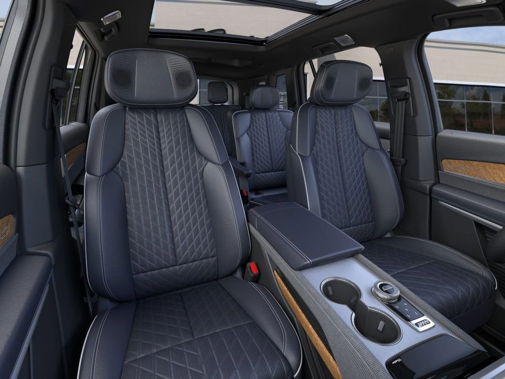 New 2026 Cadillac Vistiq Premium Luxury AWD/4WD image 16
