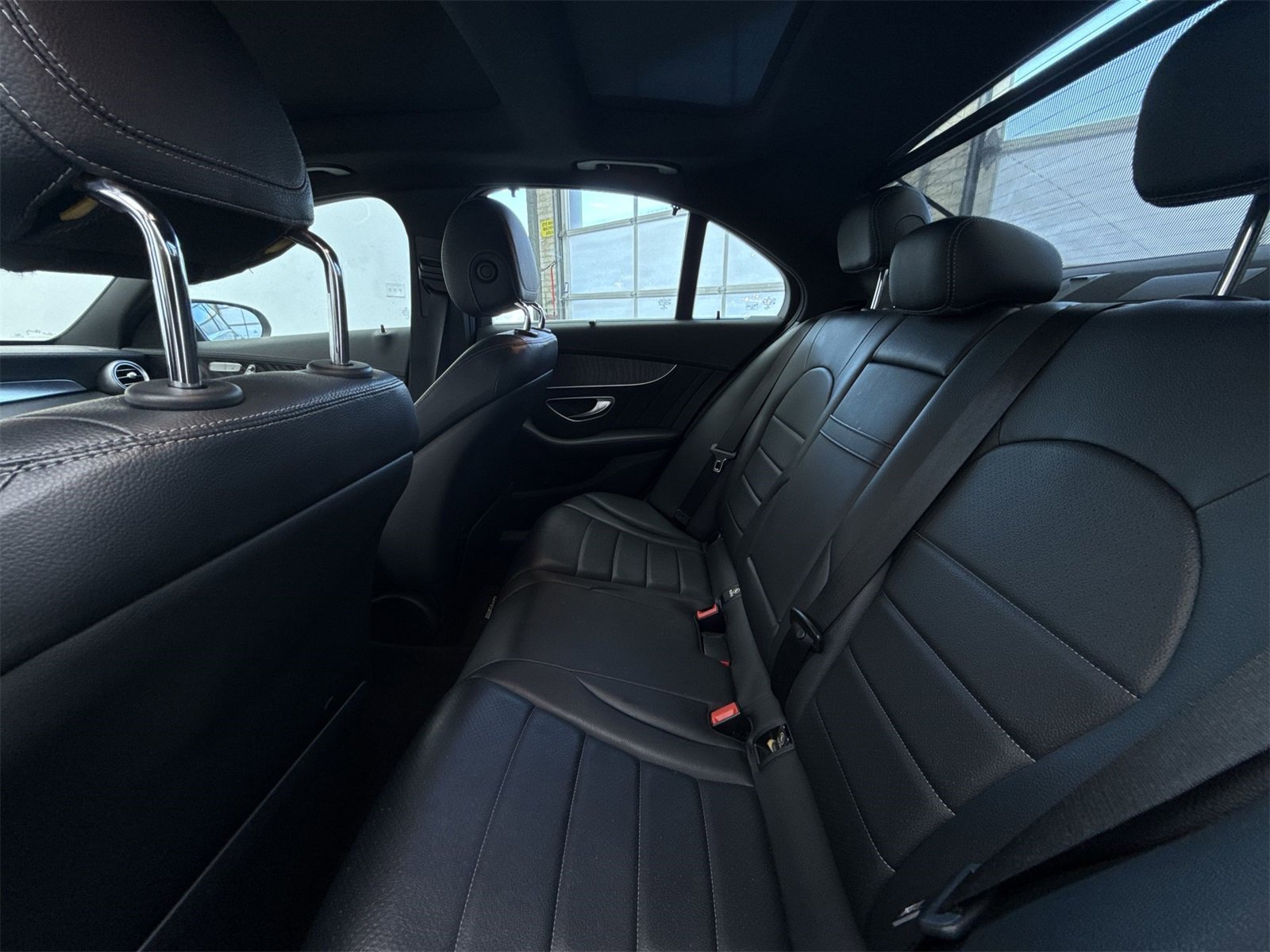 Used 2015 Mercedes-Benz C 400 4MATIC w/ Multimedia Package image 32