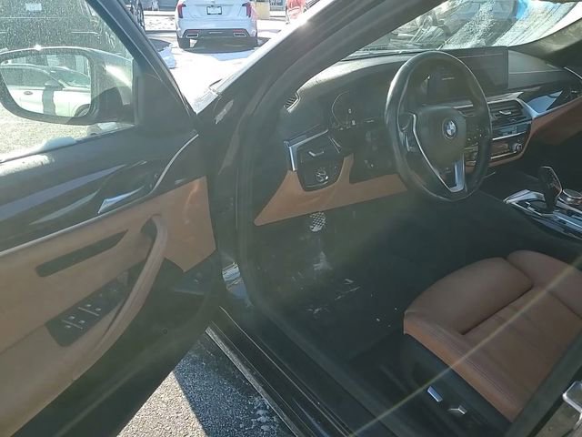 Used 2021 BMW 540i xDrive w/ Convenience Package image 10