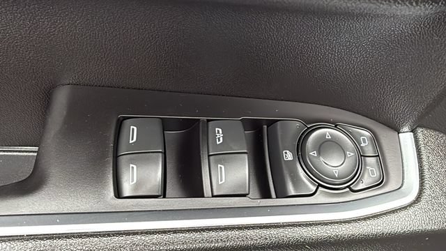 Used 2023 GMC Sierra 1500 Elevation AWD/4WD image 12
