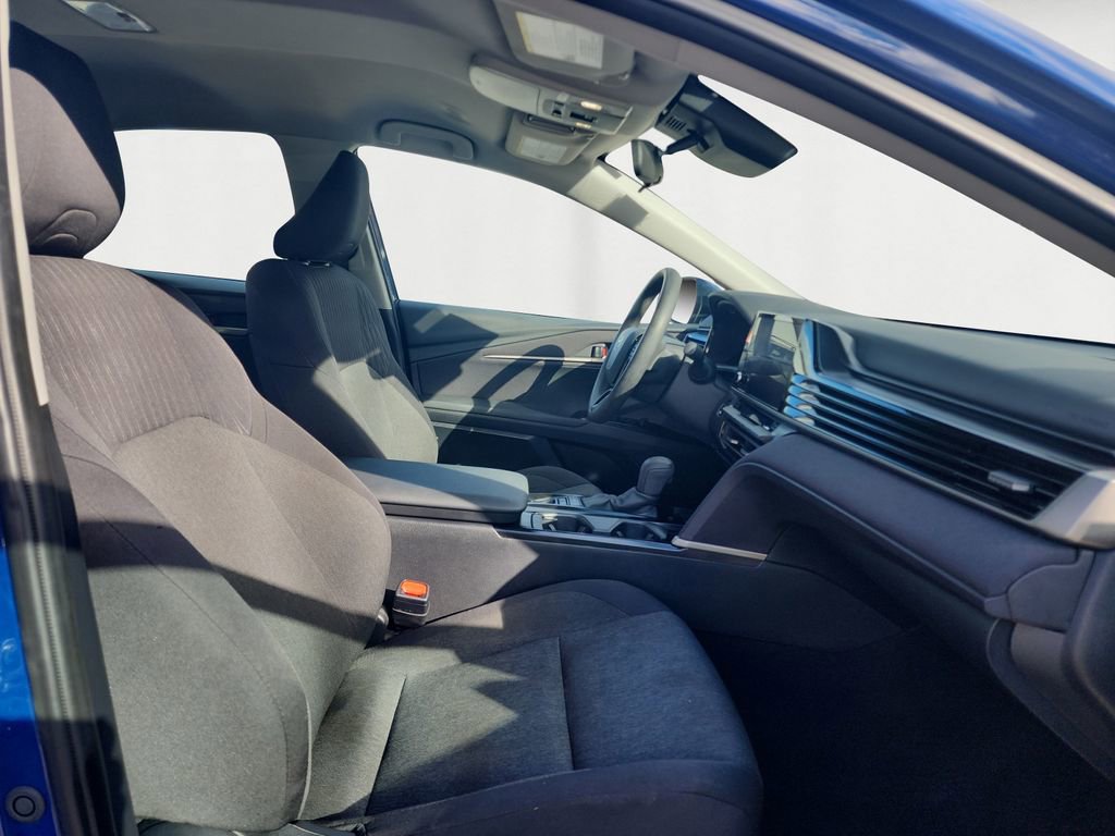 Certified 2025 Toyota Camry LE image 15