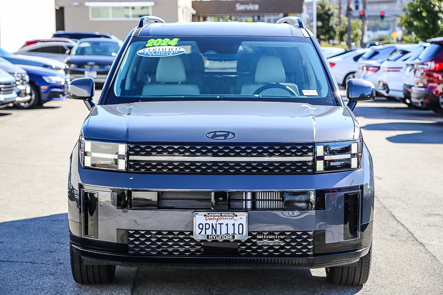 Used 2024 Hyundai Santa Fe Calligraphy image 2