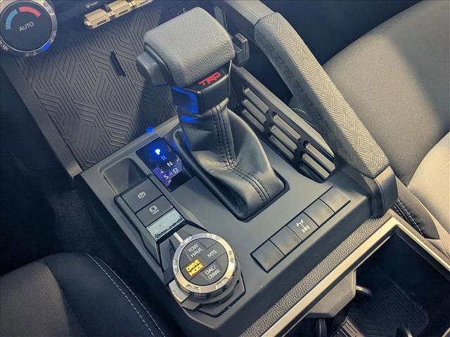 Used 2025 Toyota Tacoma TRD Off-Road image 12