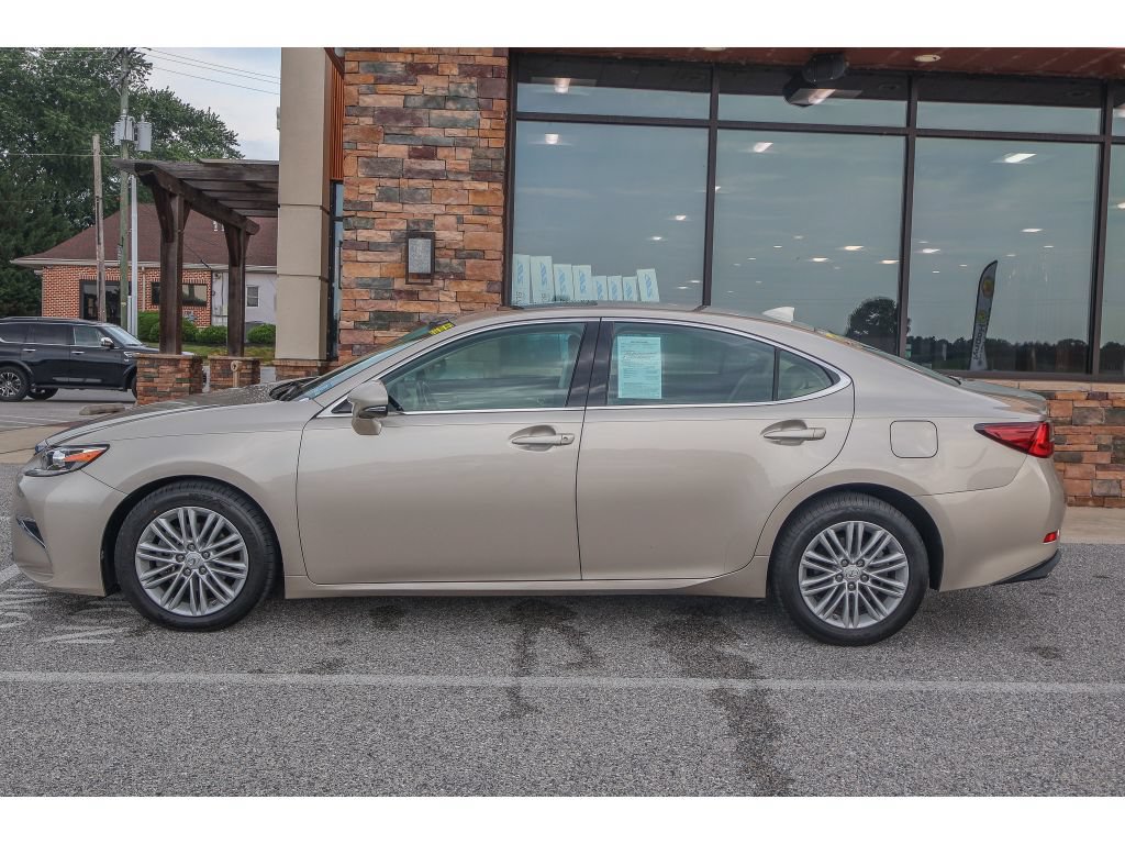 Used 2017 Lexus ES 350 w/ Premium Package FWD image 6