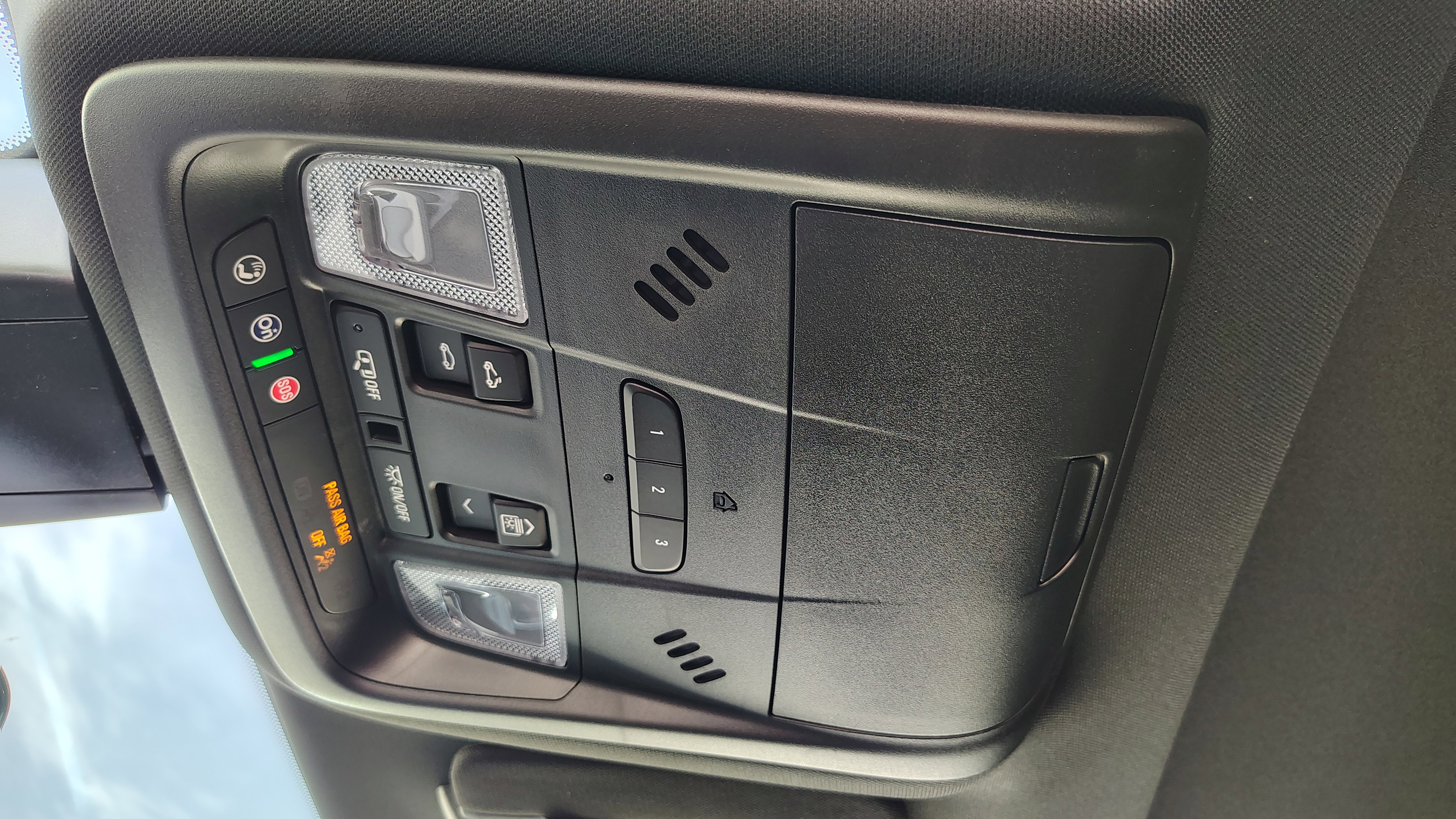 New 2025 Cadillac XT6 Luxury w/ LPO, Premium Carpet Package image 33