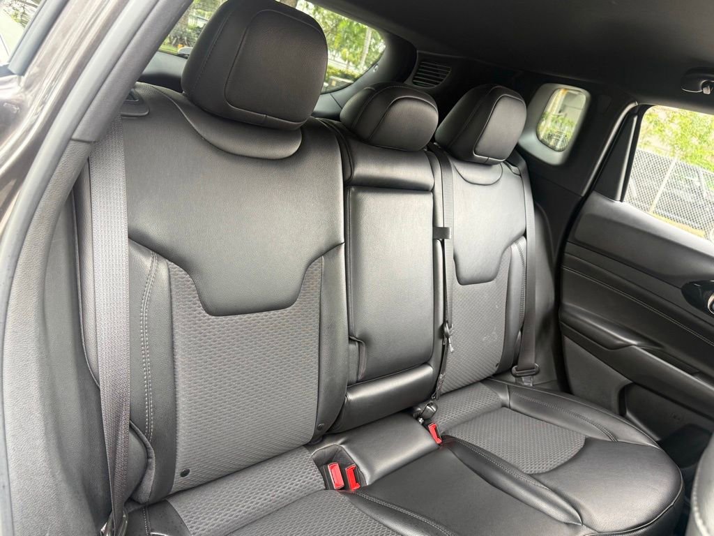 Certified 2022 Jeep Compass Altitude image 36