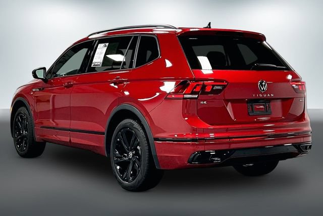 Used 2024 Volkswagen Tiguan SE R-Line AWD/4WD image 6