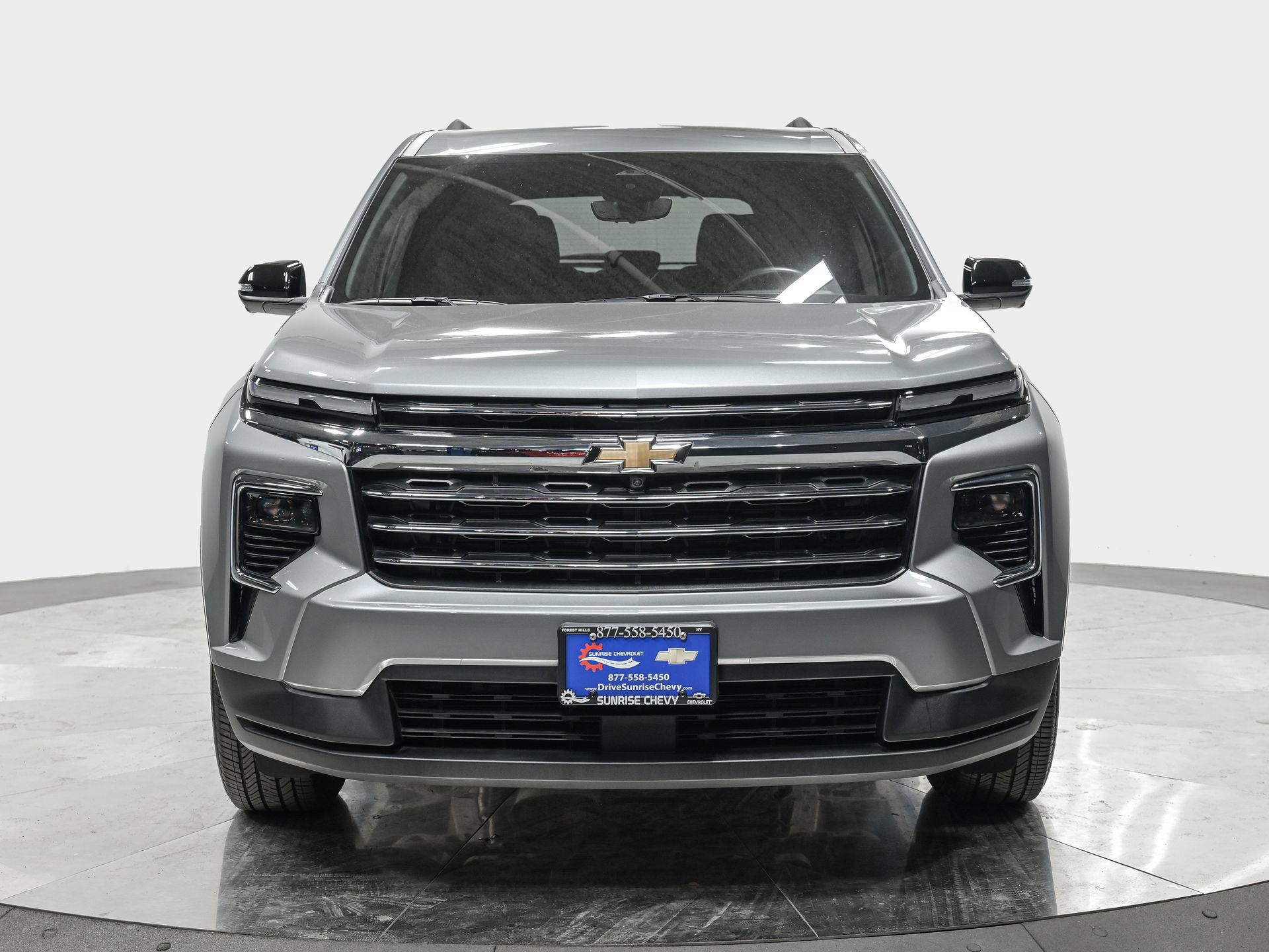 Used 2026 Chevrolet Traverse LT w/ Driver Confidence Package FWD image 10