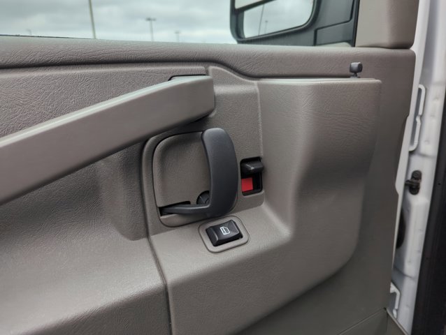 Used 2024 GMC Savana 2500 w/ Driver Convenience Package image 20